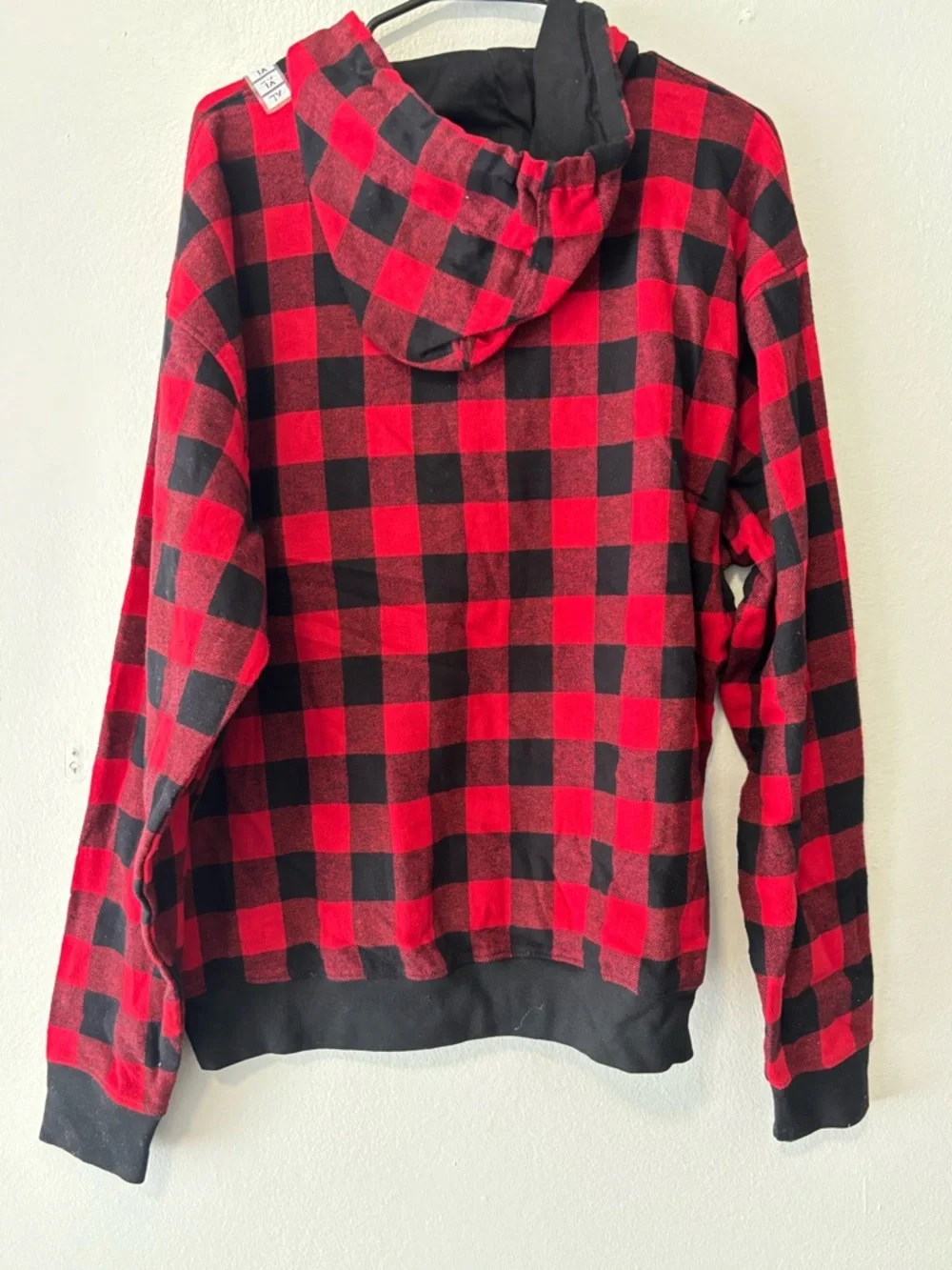 Gatlinburg Tennessee Red & Black Plaid Hoodie Sweater - Picture 11 of 13